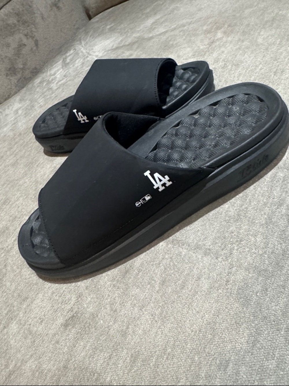 New Era Los Angeles Dodgers Islide slides